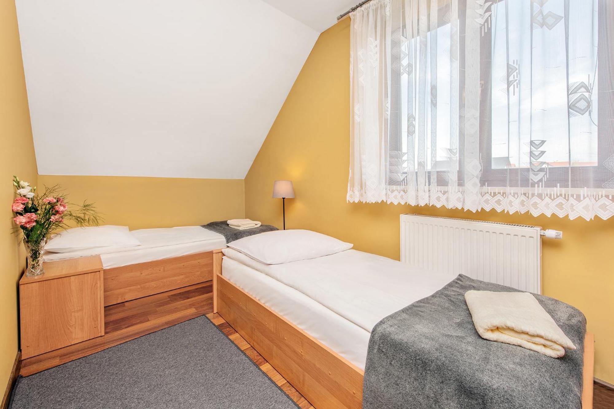 Rysiowka Pokoje Goscinne Modlniczka Buitenkant foto